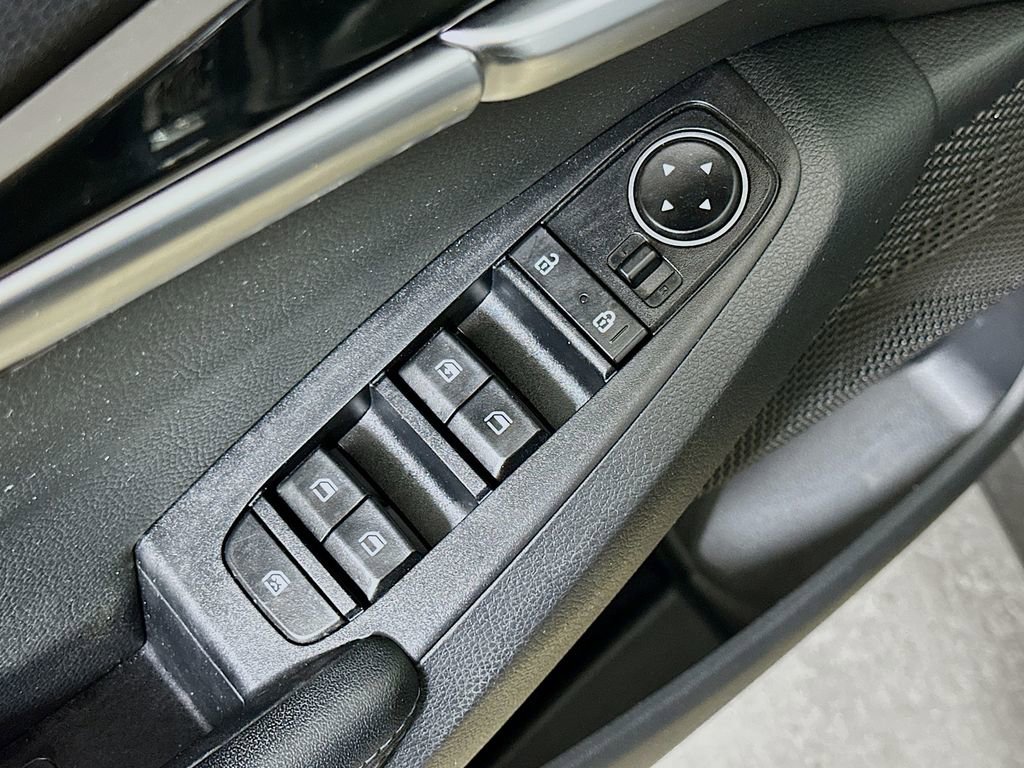 Used 2022 Kia Seltos S image 20