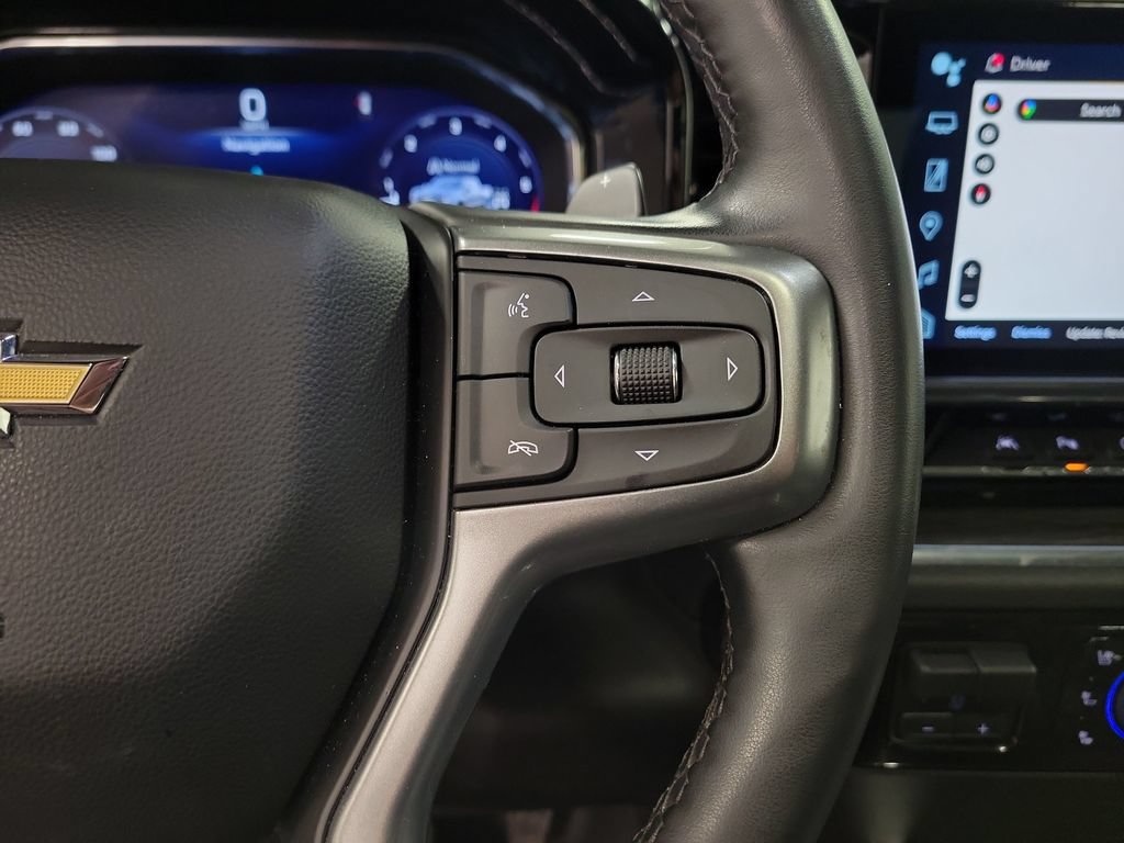 Used 2024 Chevrolet Silverado 1500 LTZ w/ Technology Package AWD/4WD image 29