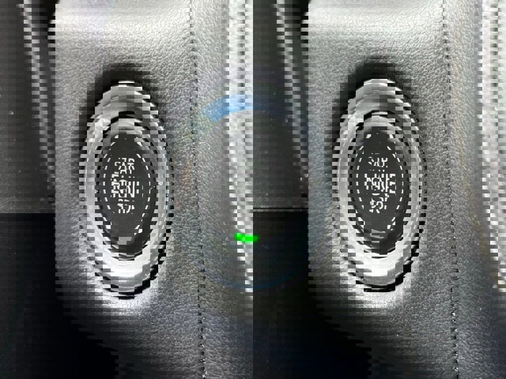 Used 2023 Chevrolet Suburban LT w/ Luxury Package AWD/4WD image 24