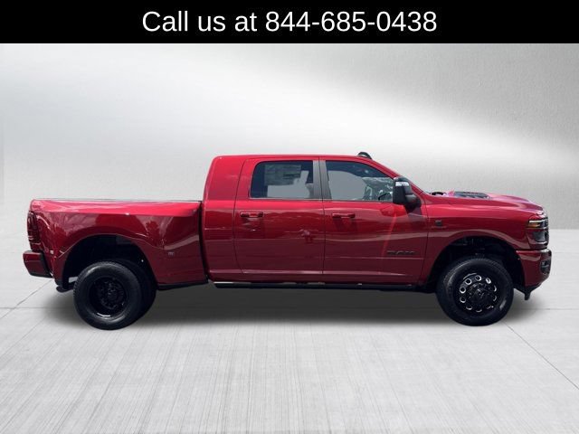 New 2026 RAM 3500 Laramie AWD/4WD image 4