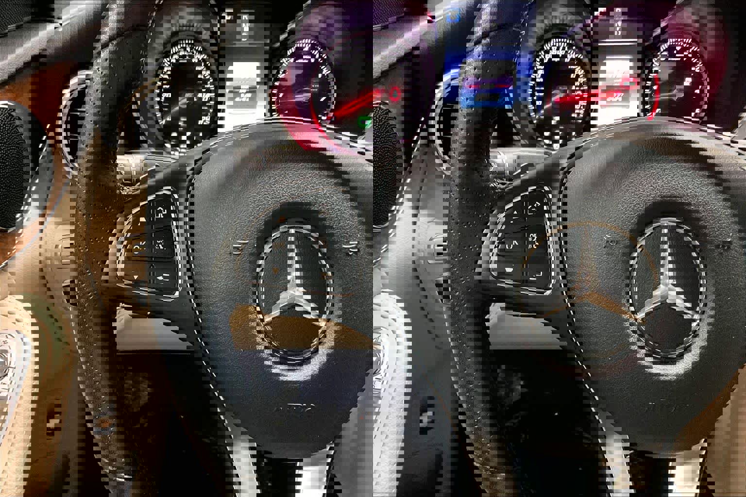 Used 2018 Mercedes-Benz C 300 Sedan image 19