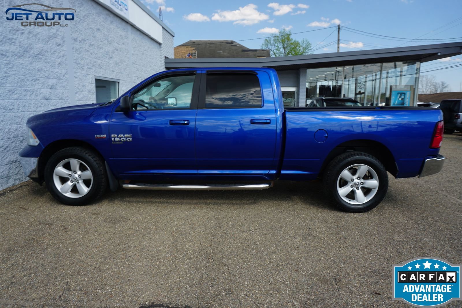 Used 2019 RAM 1500 Classic SLT AWD/4WD image 13