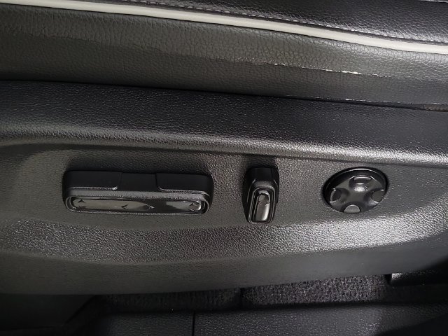 Used 2025 Honda Odyssey Touring image 19