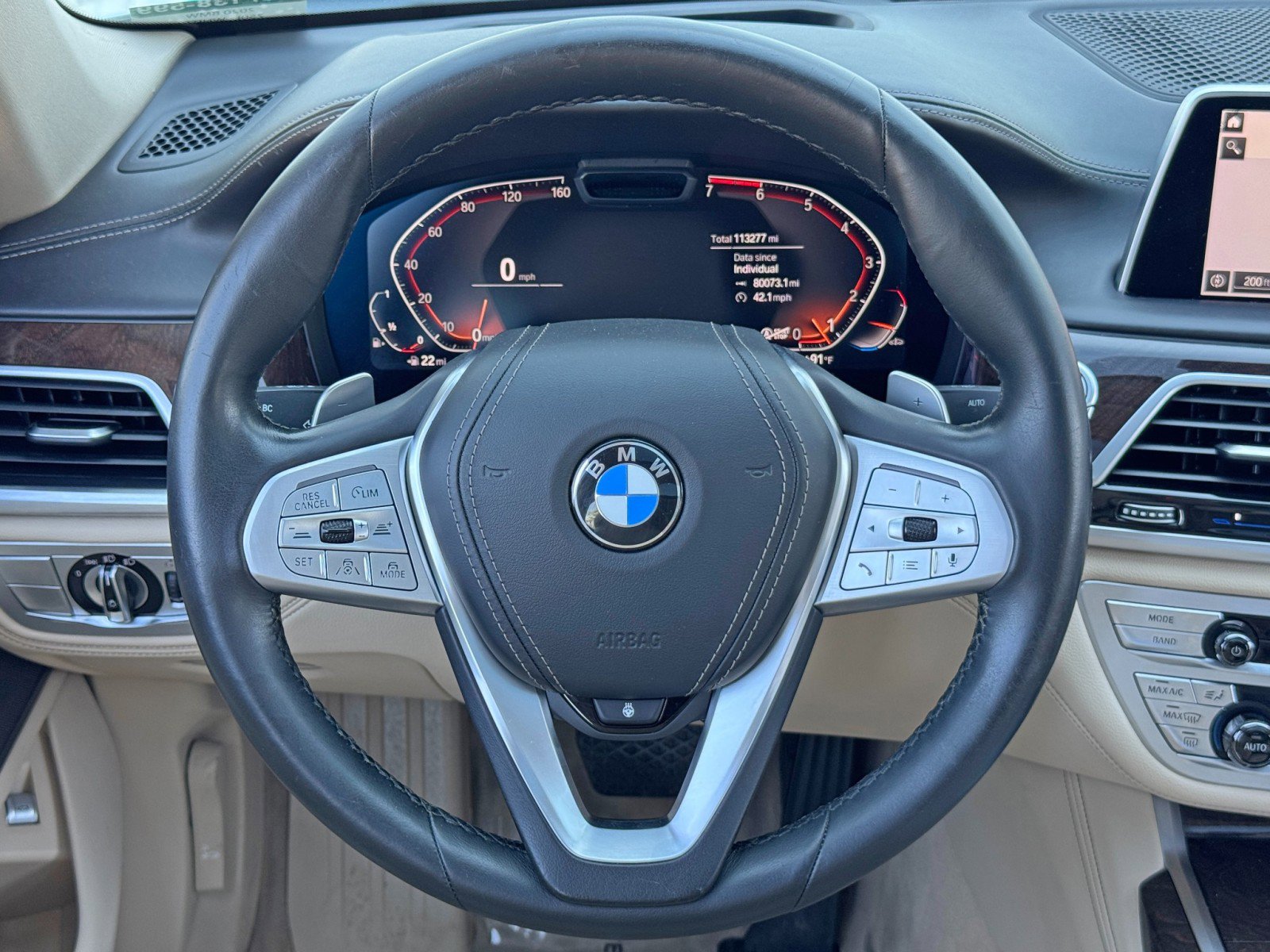 Used 2020 BMW 750i xDrive w/ Executive Package AWD/4WD image 21