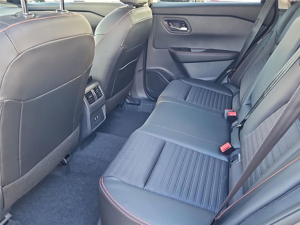 New 2026 Nissan Rogue SV AWD/4WD image 16