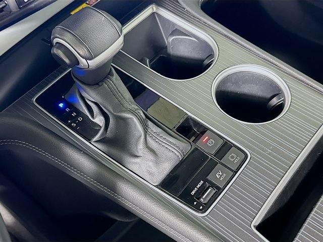 Certified 2025 Toyota Sienna XLE FWD image 20