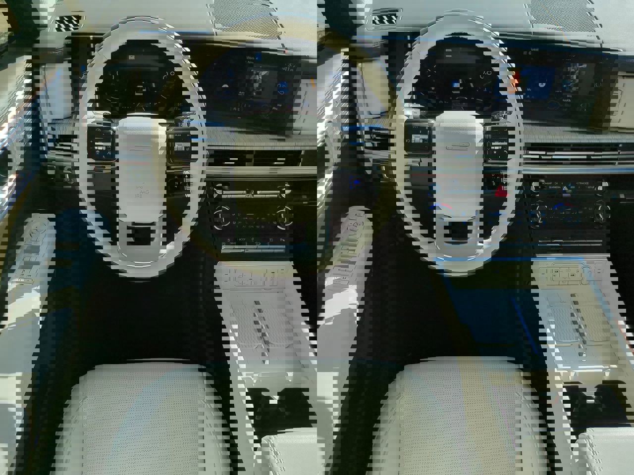 Used 2024 Hyundai Santa Fe Calligraphy image 15