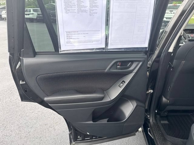 Used 2017 Subaru Forester 2.5i Premium AWD/4WD image 32