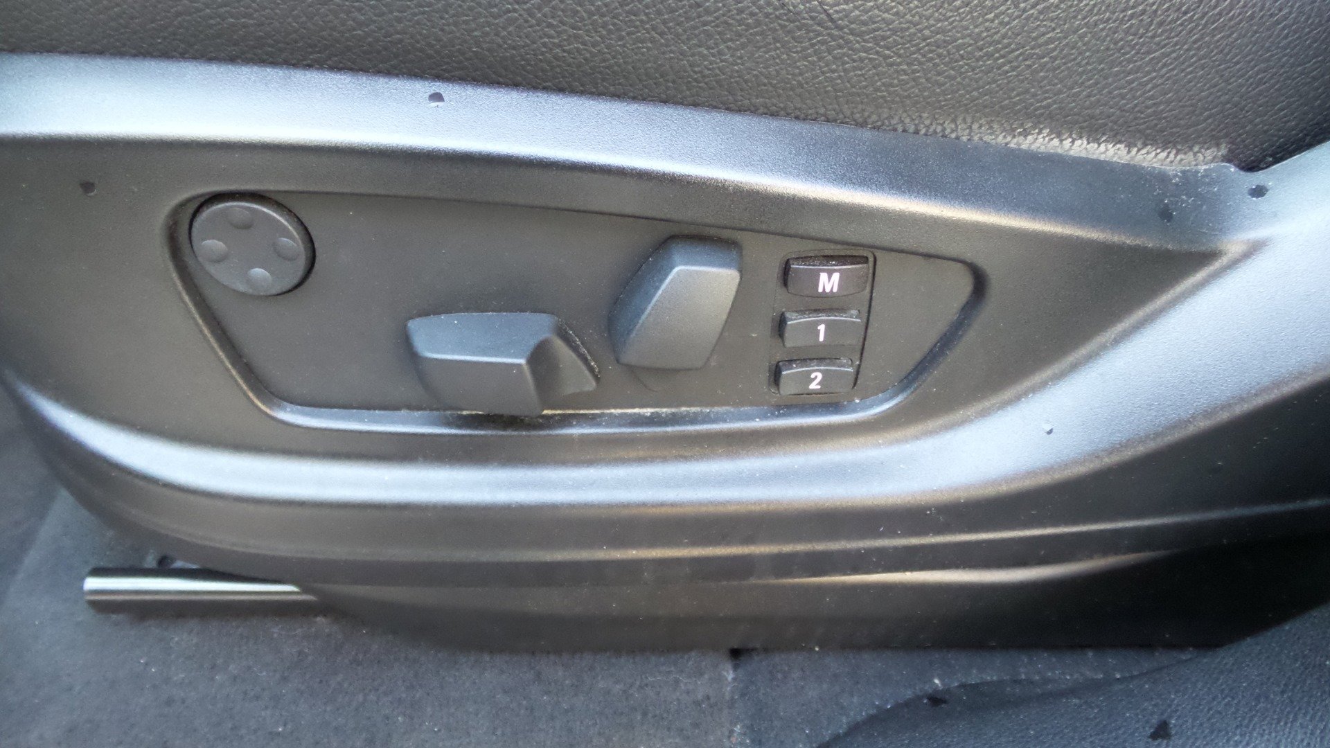 Used 2012 BMW X5 xDrive35d image 51