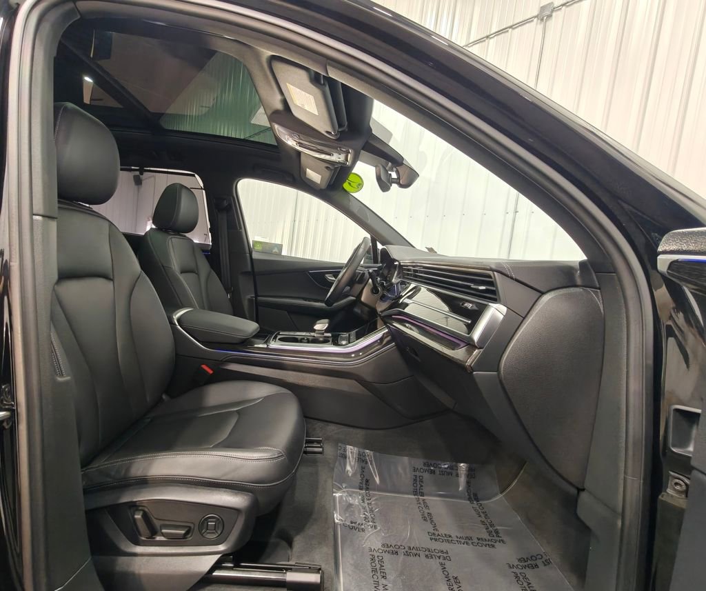 Used 2025 Audi Q7 2.0T Premium Plus w/ Premium Plus Package image 29