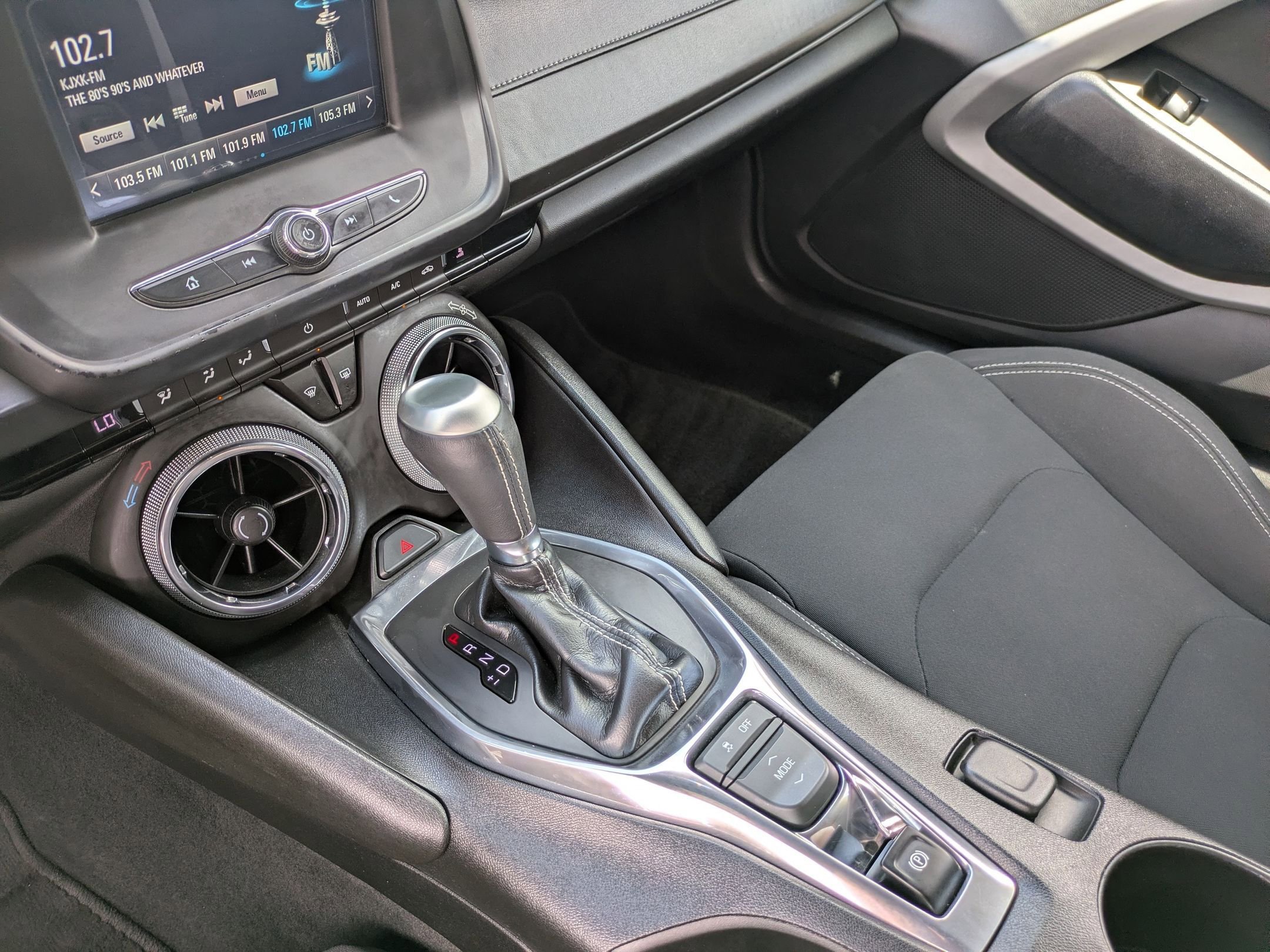 Used 2018 Chevrolet Camaro LT w/ RS Package image 14