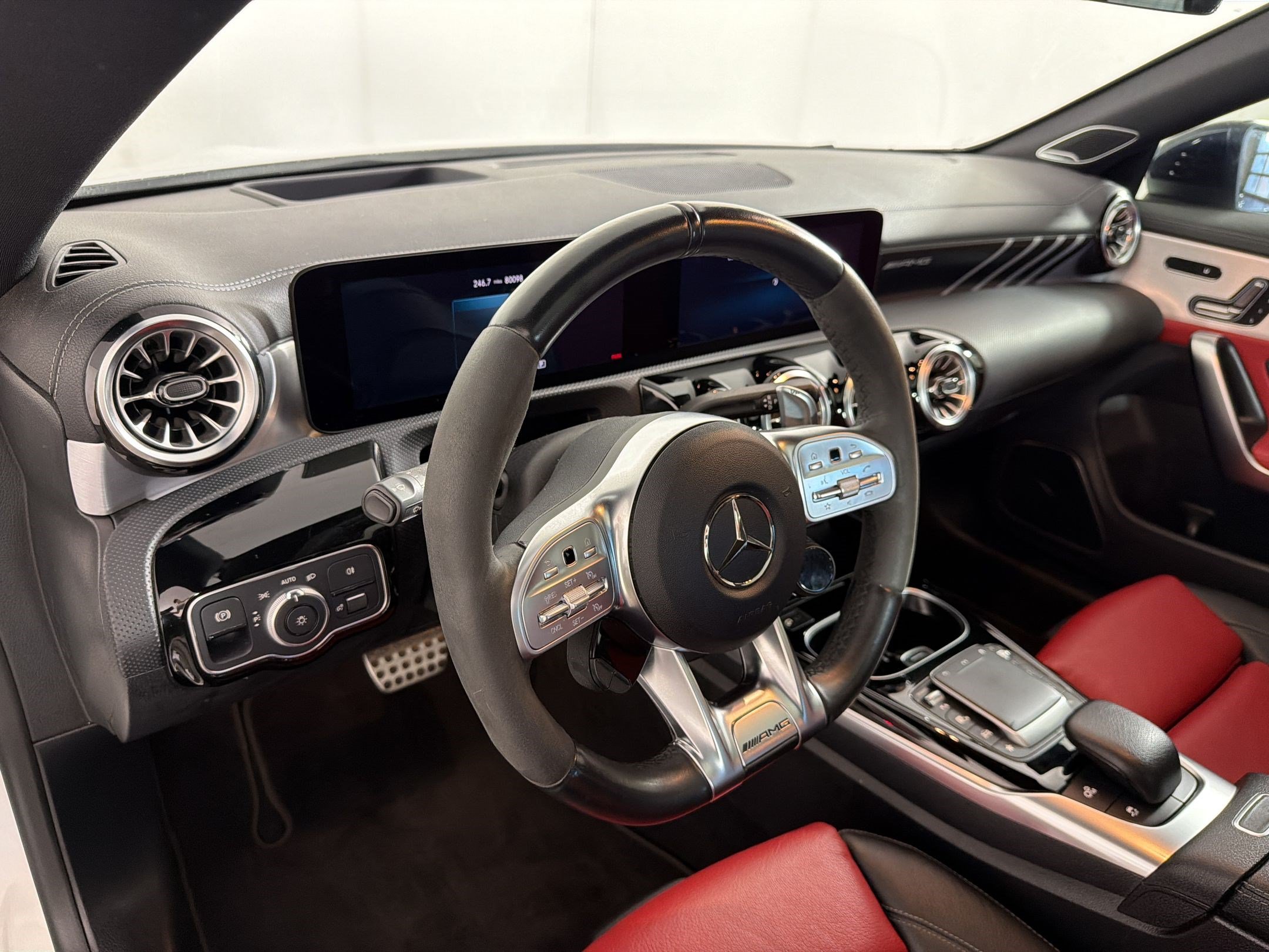 Certified 2022 Mercedes-Benz CLA 45 AMG 4MATIC image 4