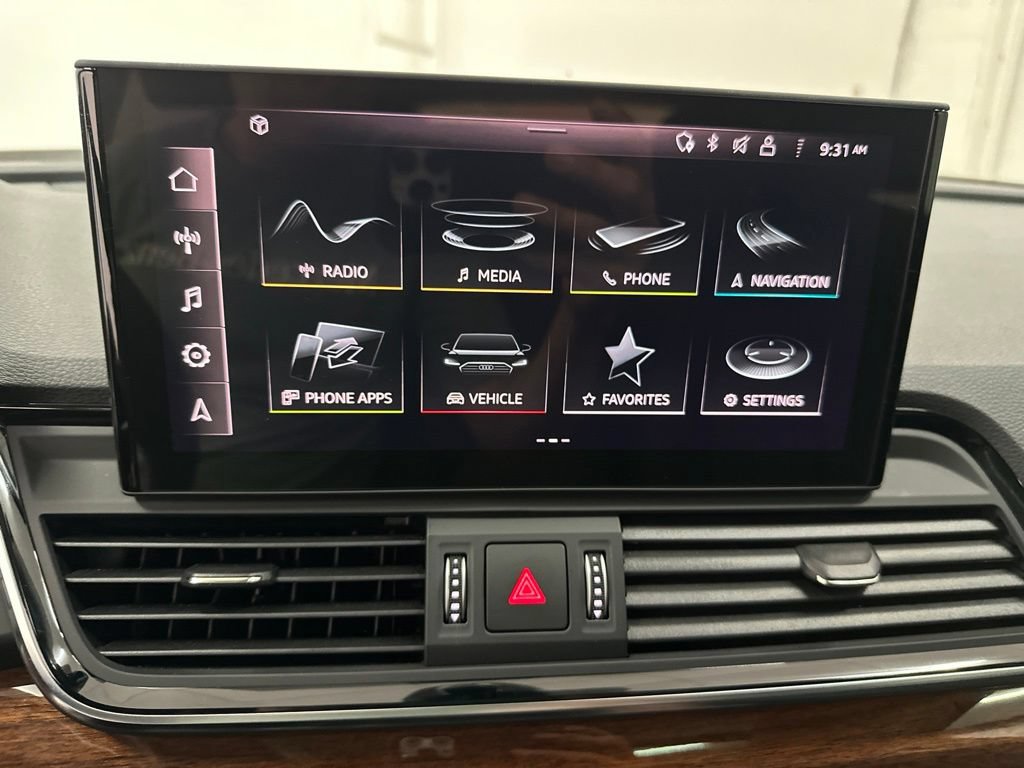 Used 2022 Audi Q5 2.0T Premium Plus w/ Premium Plus Package AWD/4WD image 18