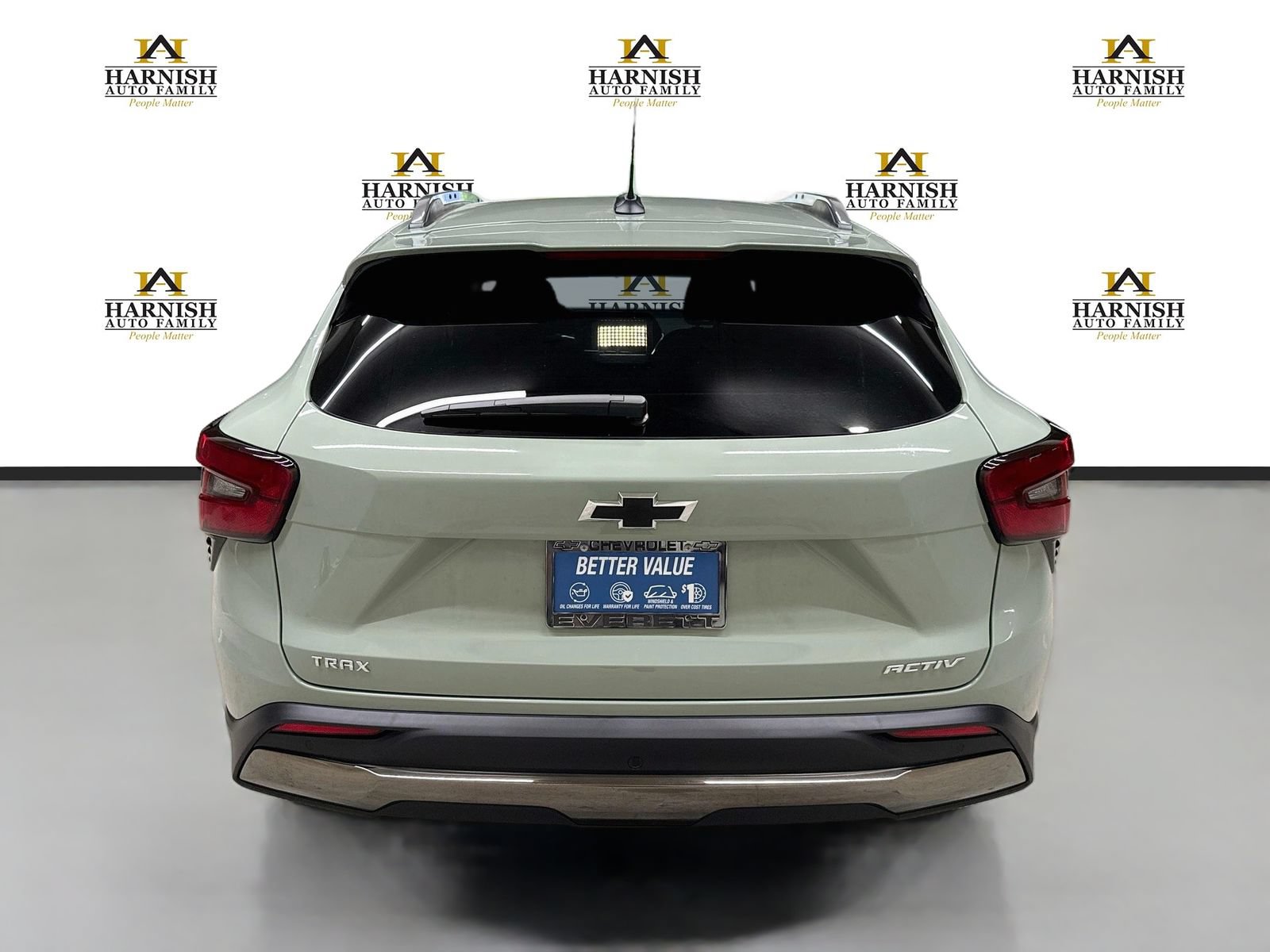 New 2026 Chevrolet Trax ACTIV w/ Sunroof Package FWD image 6