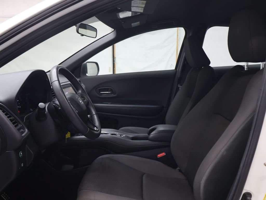 Used 2020 Honda HR-V Sport image 16