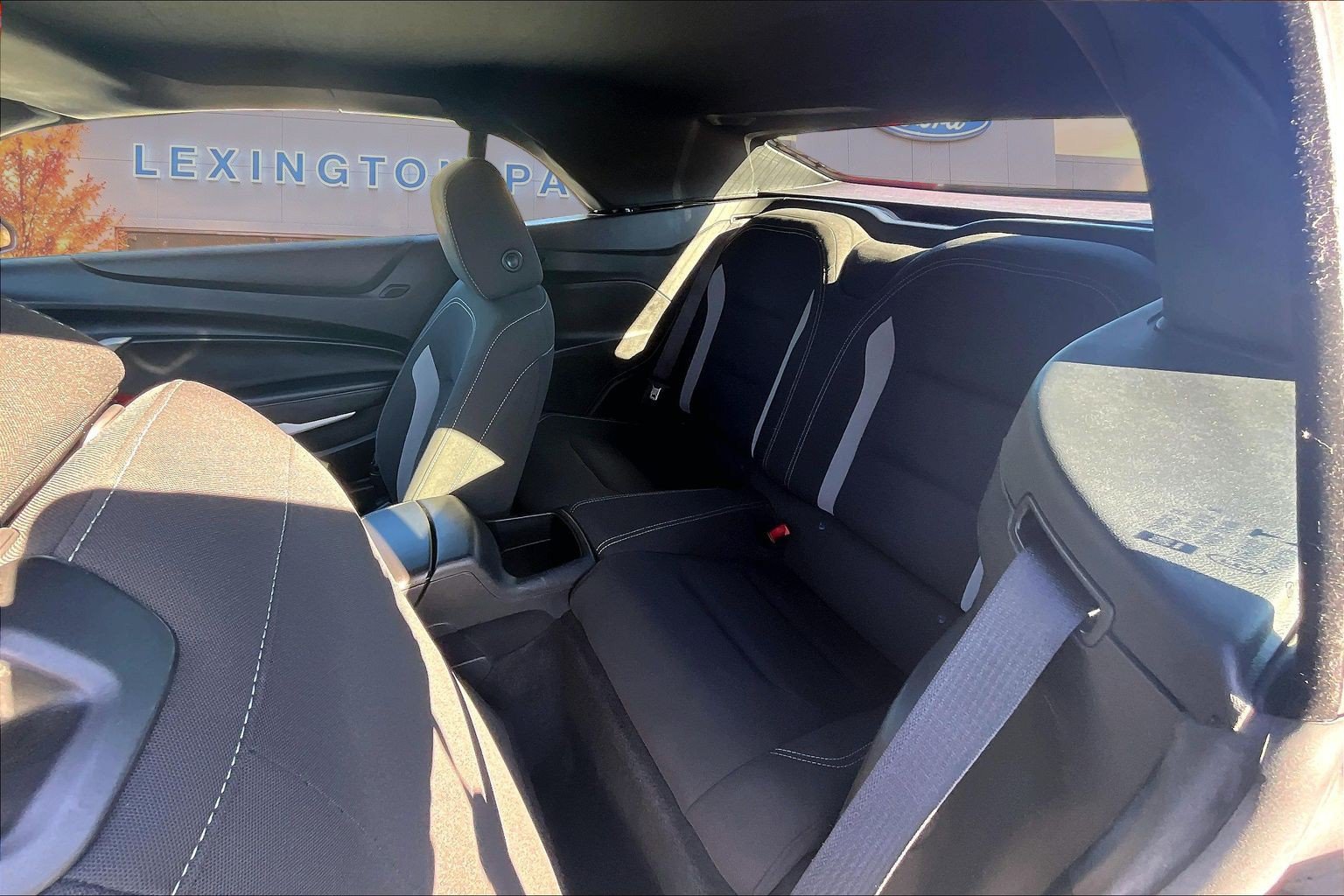 Used 2020 Chevrolet Camaro LT RWD image 21