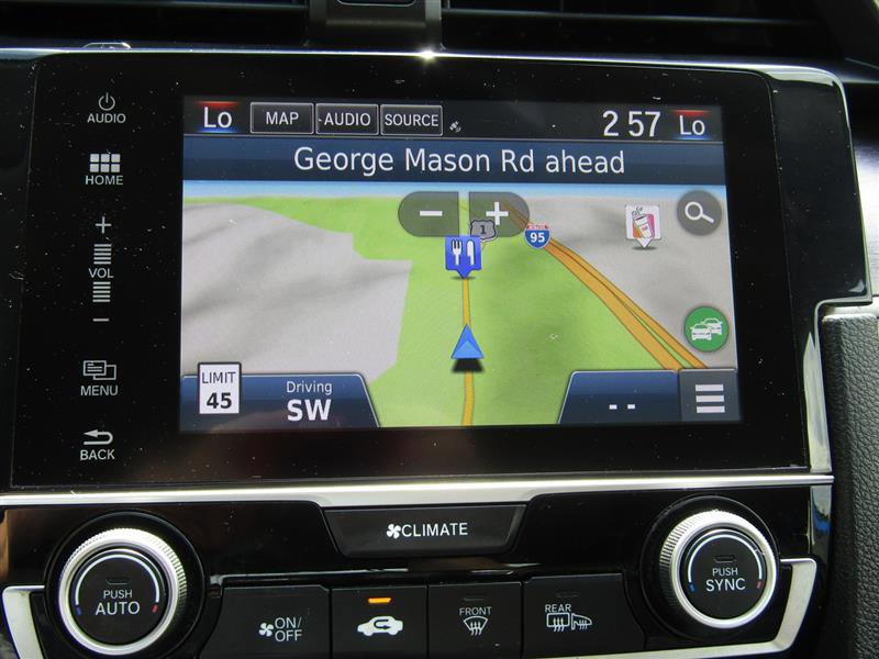 Used 2018 Honda Civic Touring image 22