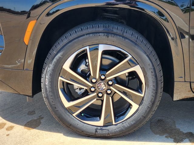 New 2025 Buick Enclave Sport Touring w/ Super Cruise Package FWD image 10