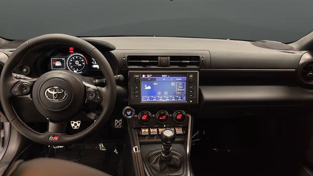 Used 2025 Toyota GR86 Premium w/ ALL Weather Mat Package (TMS) image 11