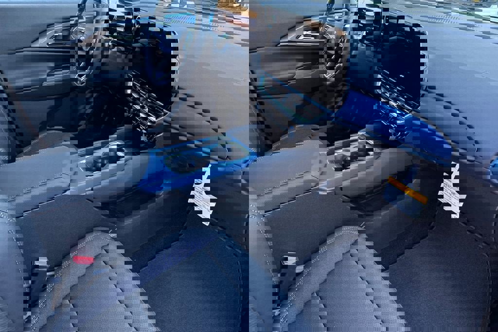 New 2026 Chevrolet Equinox EV LT w/ LPO, Blackout Package image 16