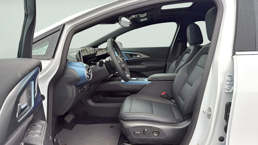 New 2026 Chevrolet Equinox EV LT AWD/4WD image 26