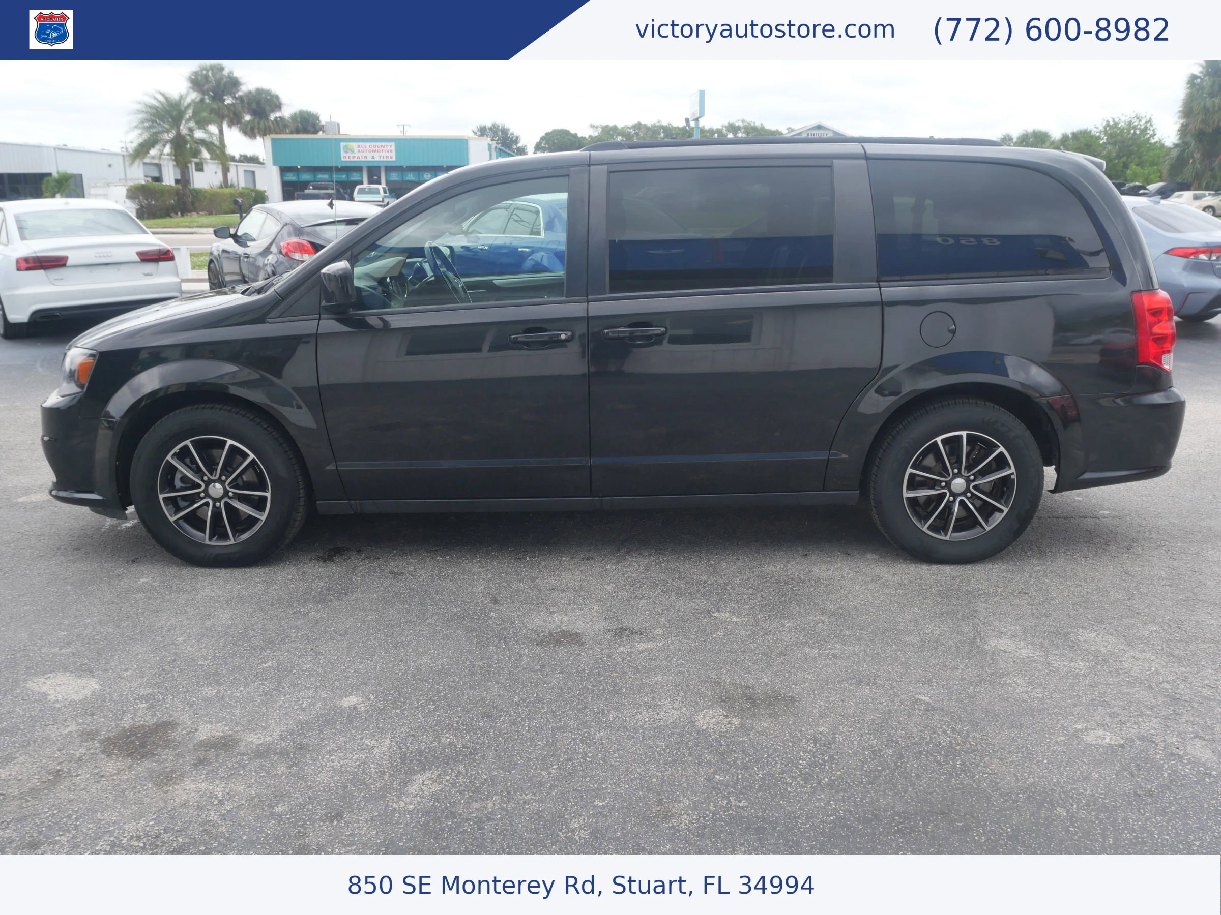 Used 2019 Dodge Grand Caravan GT image 6