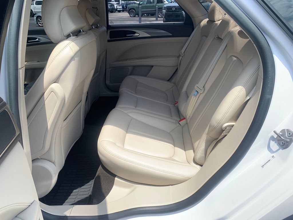 Used 2019 Lincoln MKZ Premiere FWD image 22