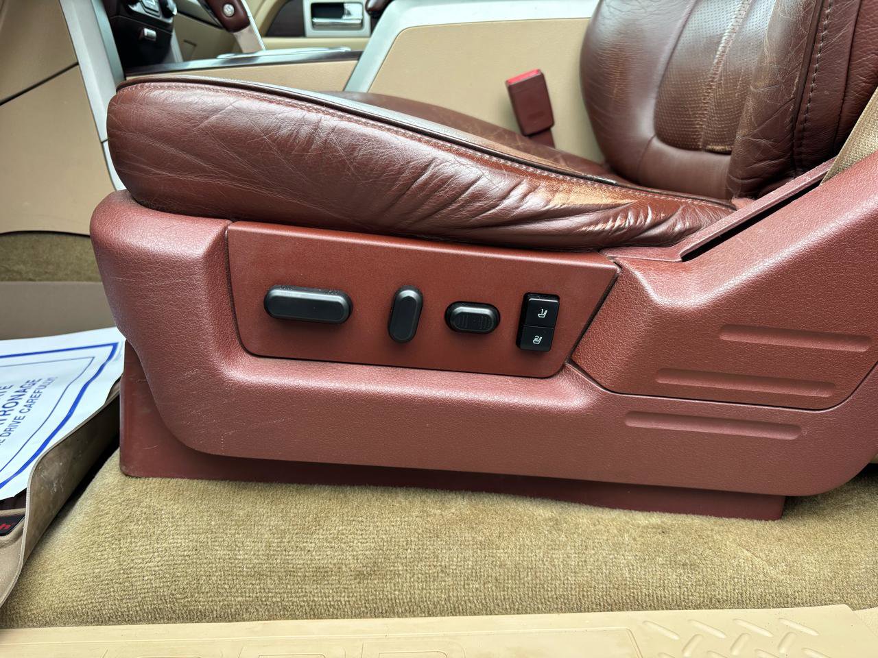 Used 2014 Ford F150 King Ranch w/ King Ranch Luxury Package AWD/4WD image 13