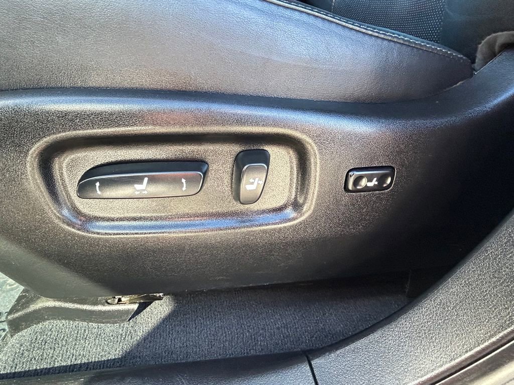 Used 2014 Lexus RX 350 AWD w/ Navigation Package image 17