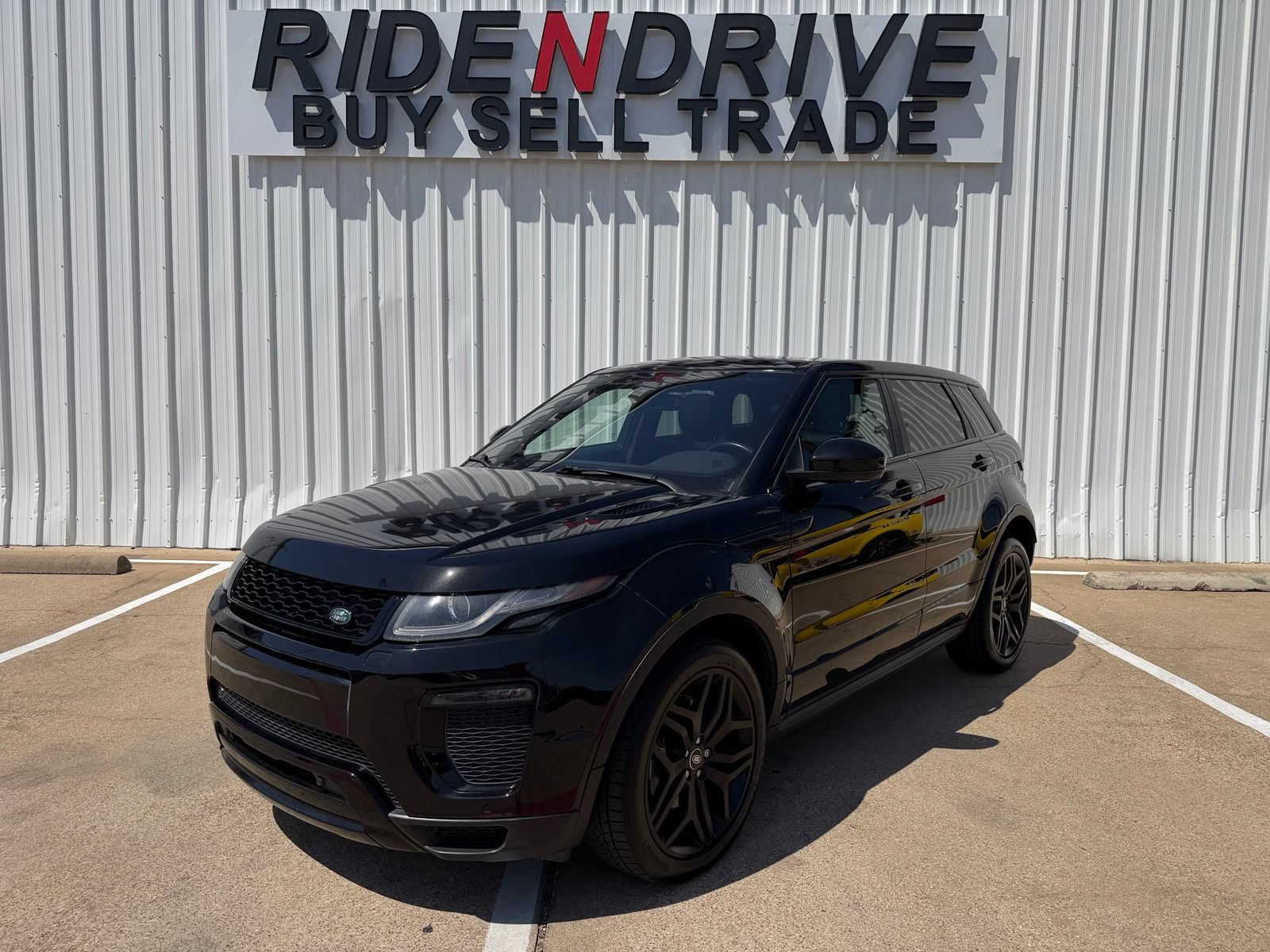Used 2019 Land Rover Range Rover Evoque HSE Dynamic