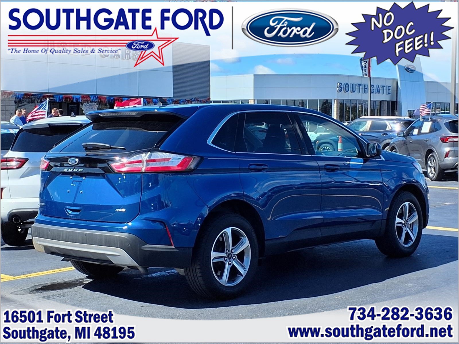 Used 2023 Ford Edge SEL w/ Convenience Package AWD/4WD image 2