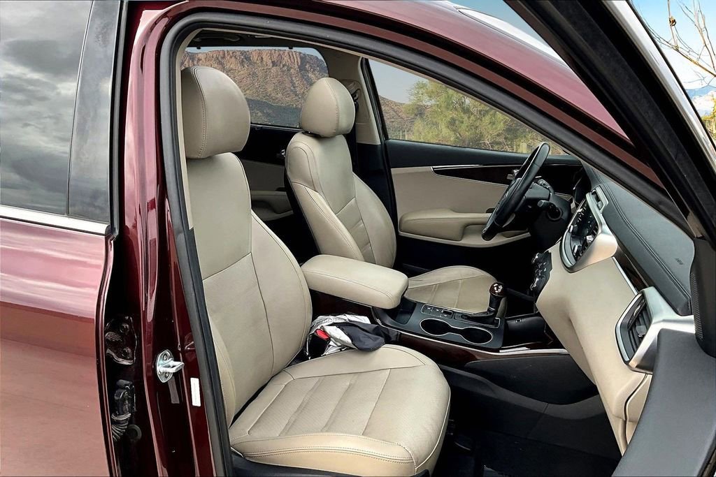 Used 2018 Kia Sorento EX w/ EX Advanced Touring Package image 7