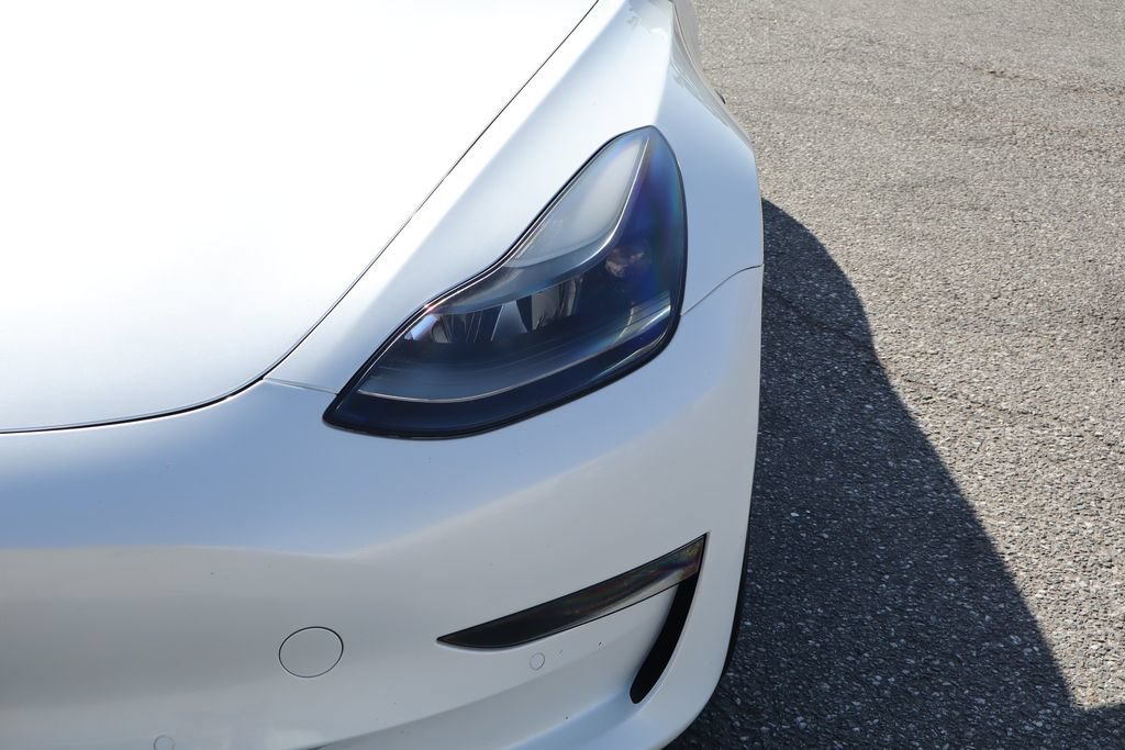 Used 2022 Tesla Model 3 Long Range AWD/4WD image 8