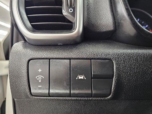 Used 2020 Kia Sportage LX image 14