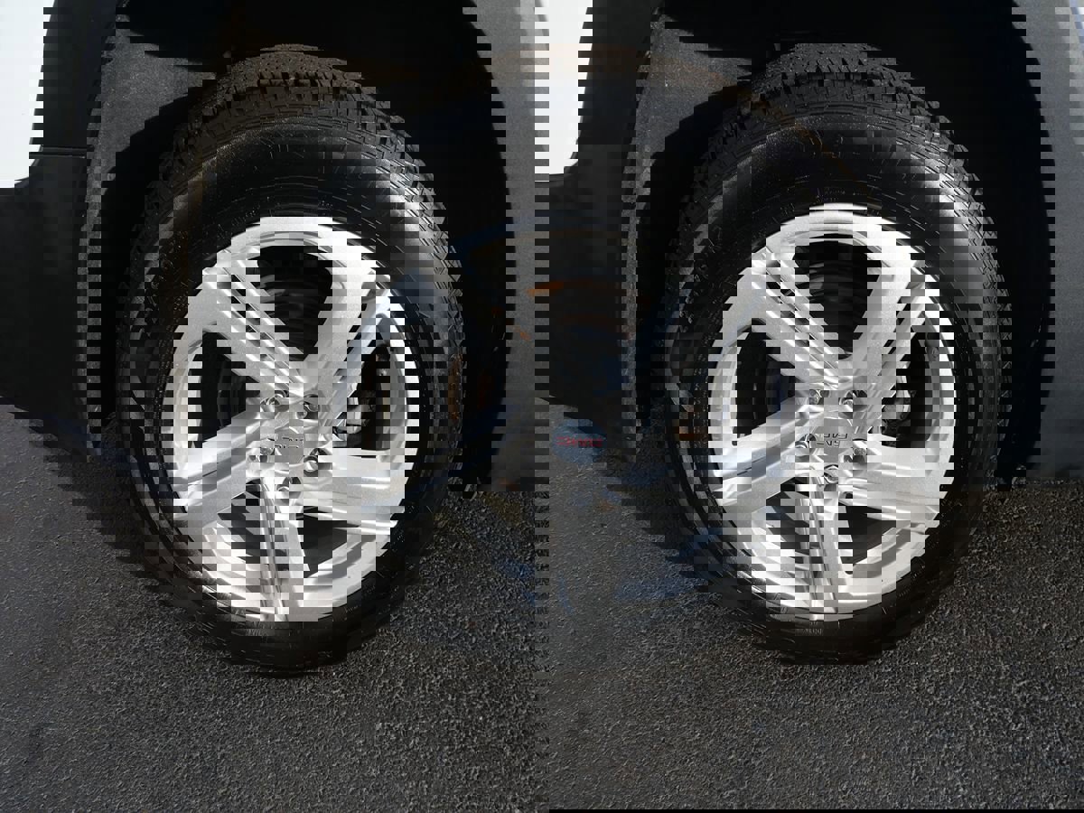 Used 2018 GMC Terrain SLE w/ Driver Convenience Package image 37