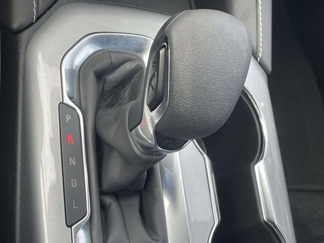 Used 2024 Chevrolet Blazer LT w/ Midnight/Sport Edition FWD image 20