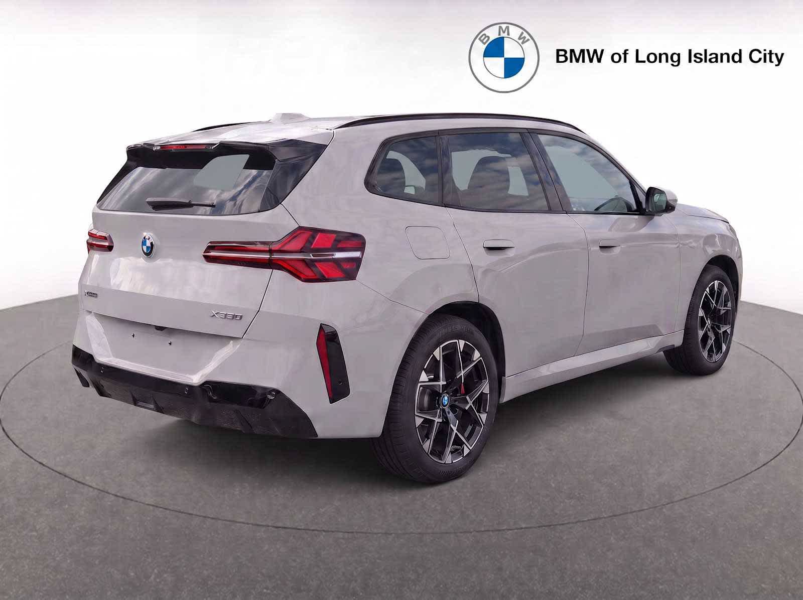 New 2026 BMW X3 xDrive30i w/ M Sport Package AWD/4WD image 7