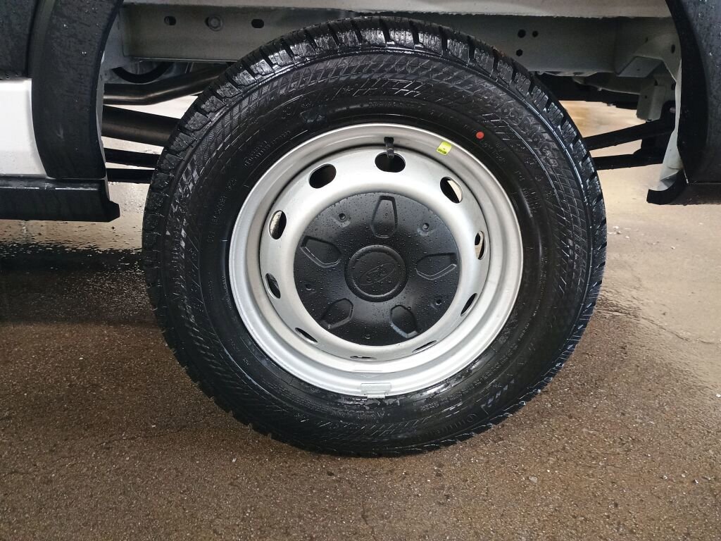 New 2026 Ford Transit 250 148 Medium Roof image 26