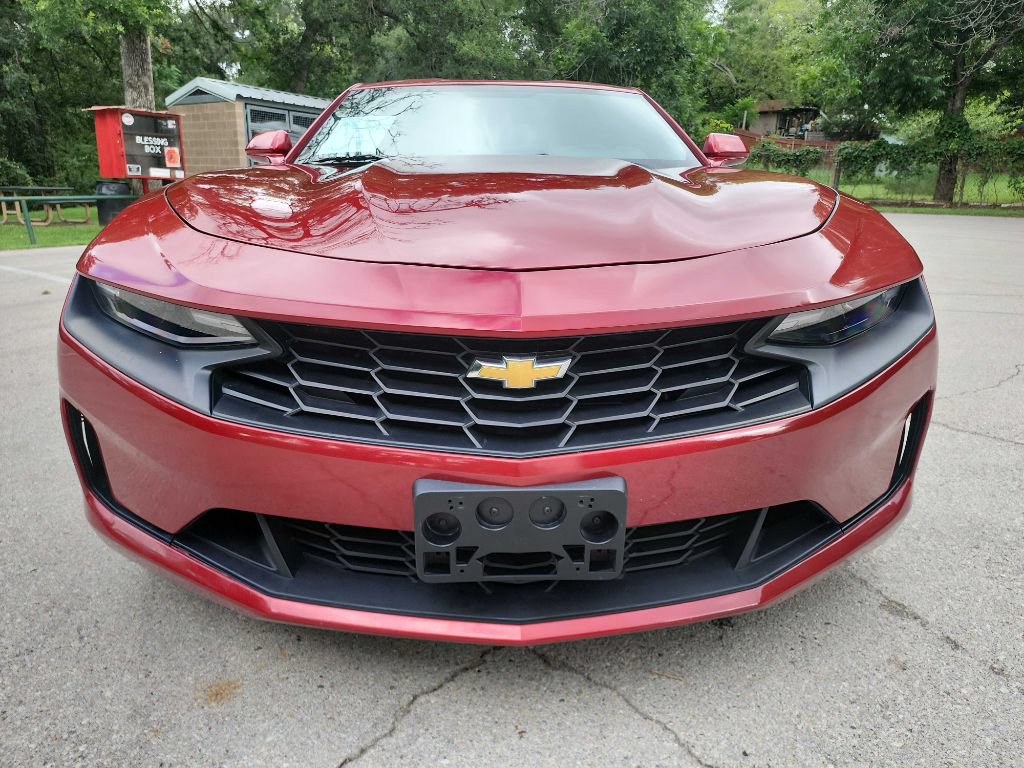 Used 2019 Chevrolet Camaro LT w/ Technology Package RWD image 2