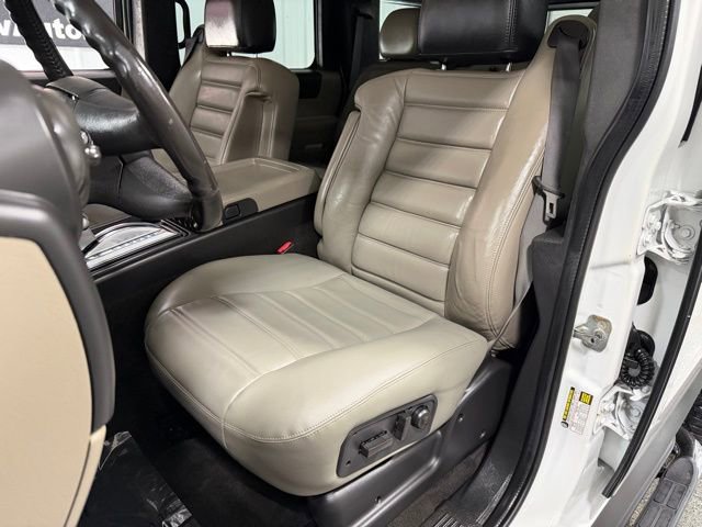 Used 2005 HUMMER H2 w/ Chrome Appearance Package image 21