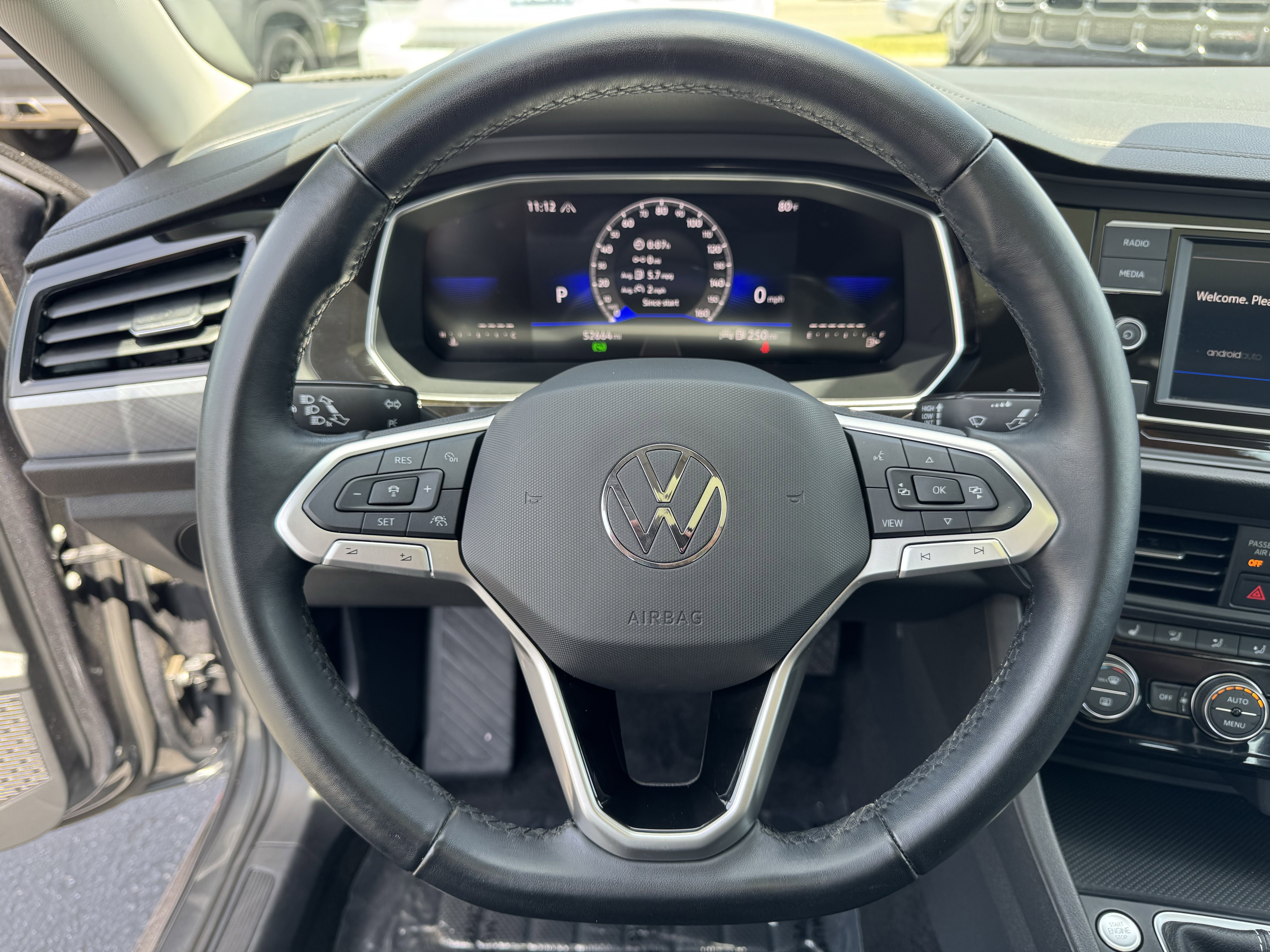 Used 2023 Volkswagen Jetta SE w/ Panoramic Sunroof Package FWD image 20