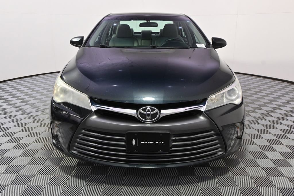 Used 2015 Toyota Camry LE image 10