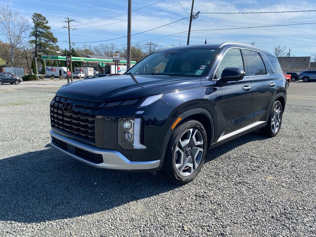 Used 2024 Hyundai Palisade Limited FWD image 7