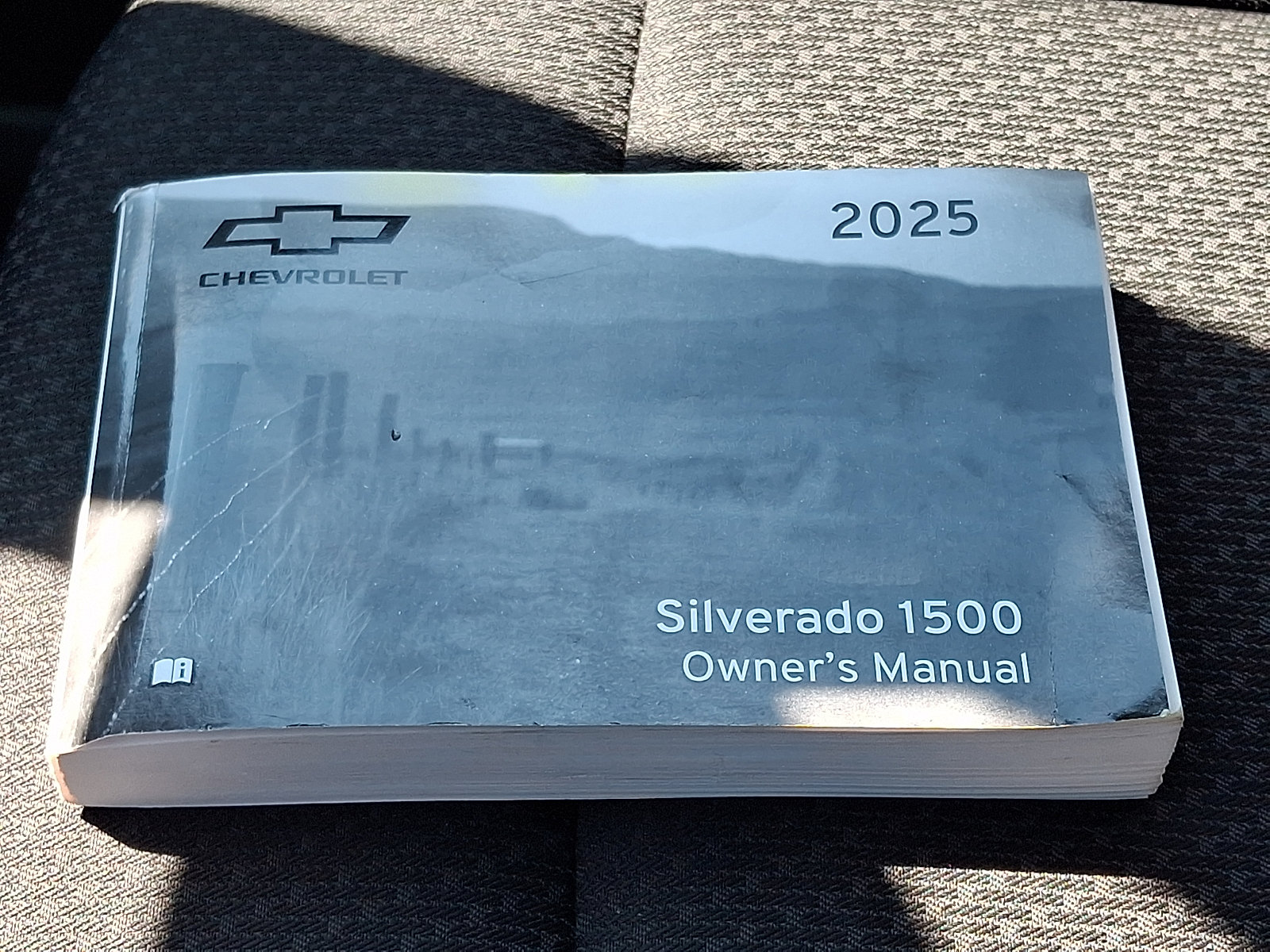 Used 2025 Chevrolet Silverado 1500 W/T RWD image 26