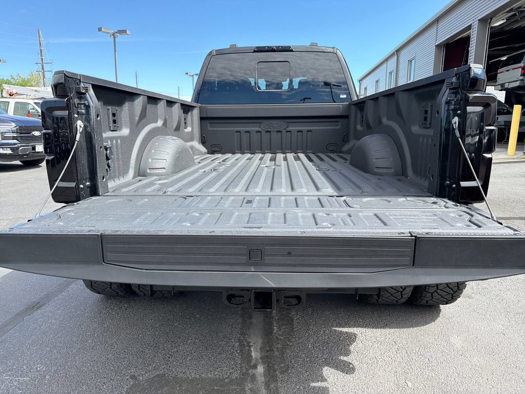 Used 2026 Ford F450 Platinum AWD/4WD image 18