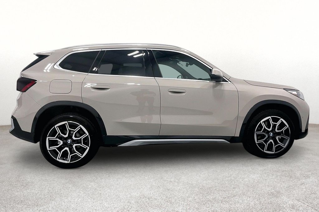 New 2027 BMW X1 xDrive28i AWD/4WD image 7