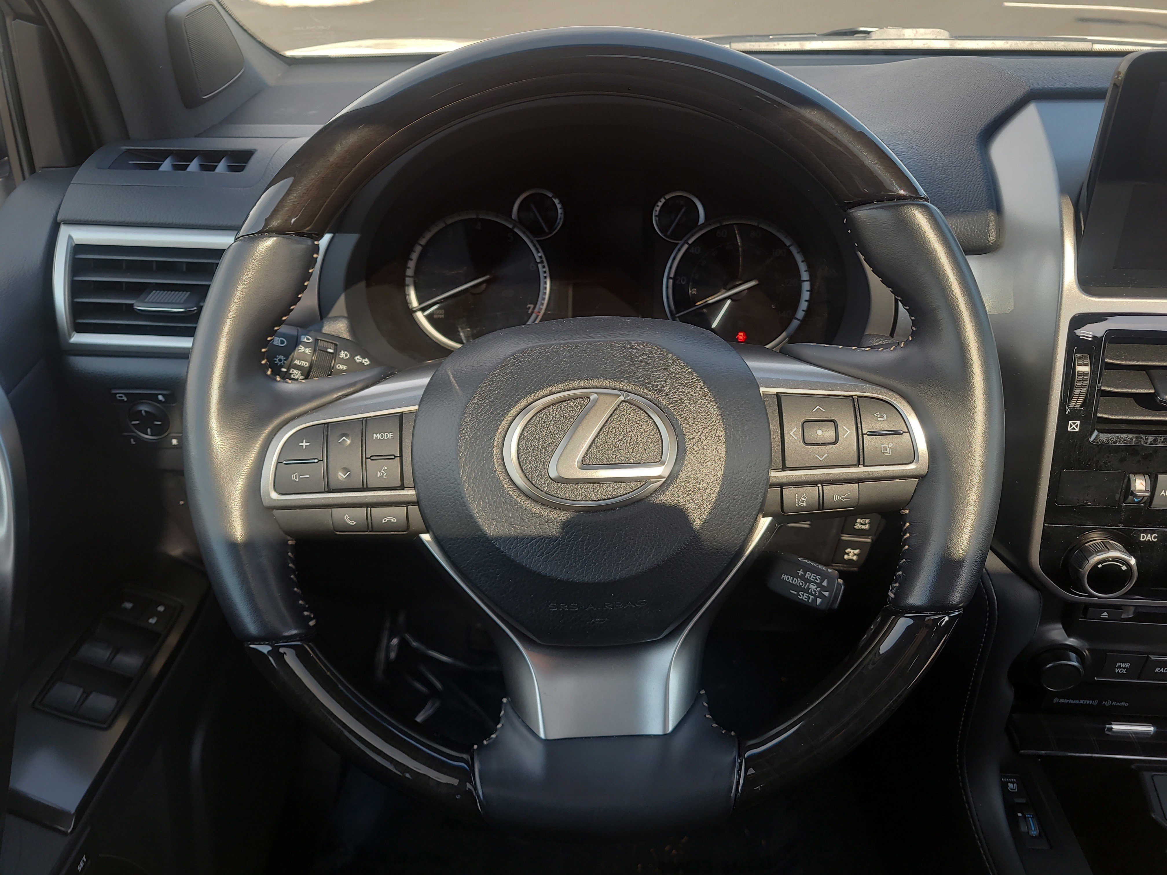 Used 2023 Lexus GX 460 Premium image 23