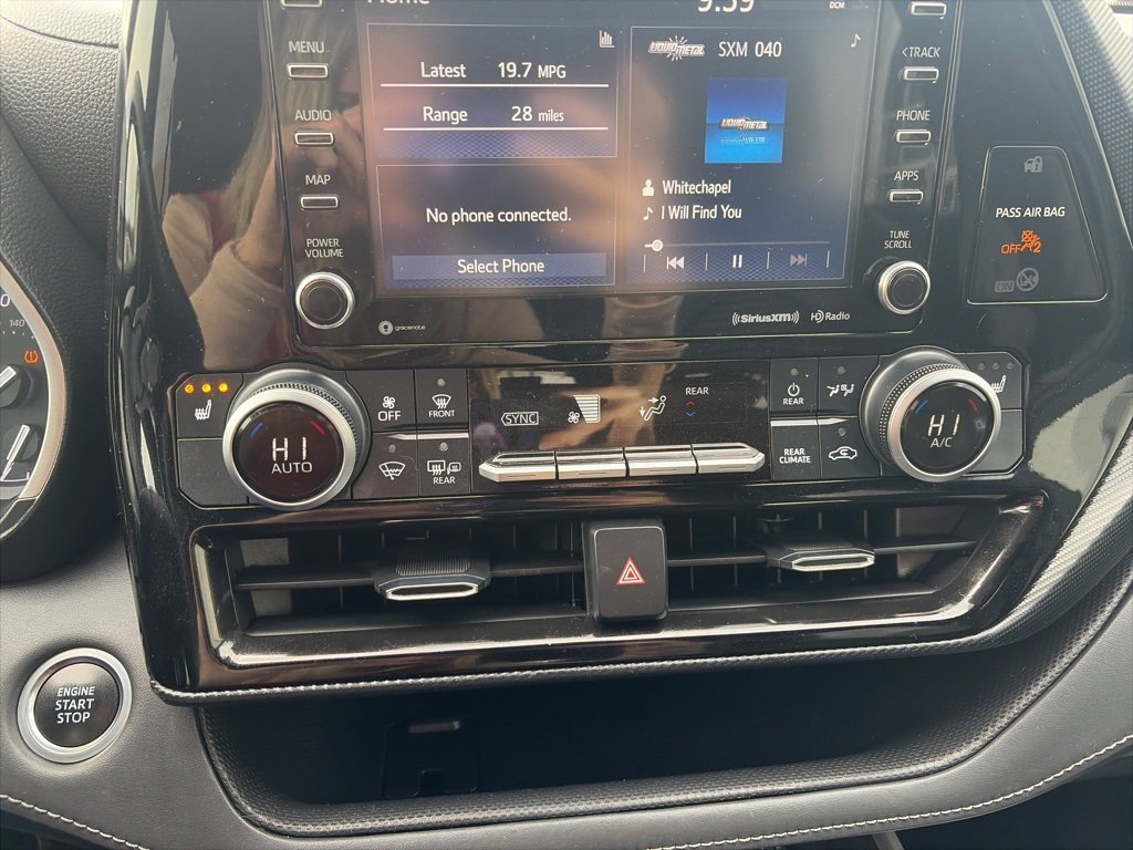 Used 2021 Toyota Highlander XSE image 21