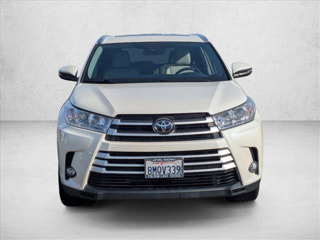 Used 2019 Toyota Highlander XLE video 2