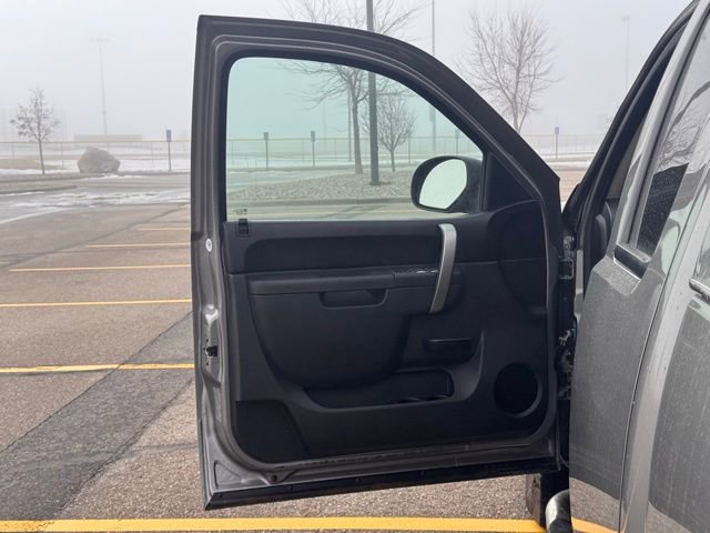 Used 2013 Chevrolet Silverado 1500 LT w/ All-Star Edition image 4